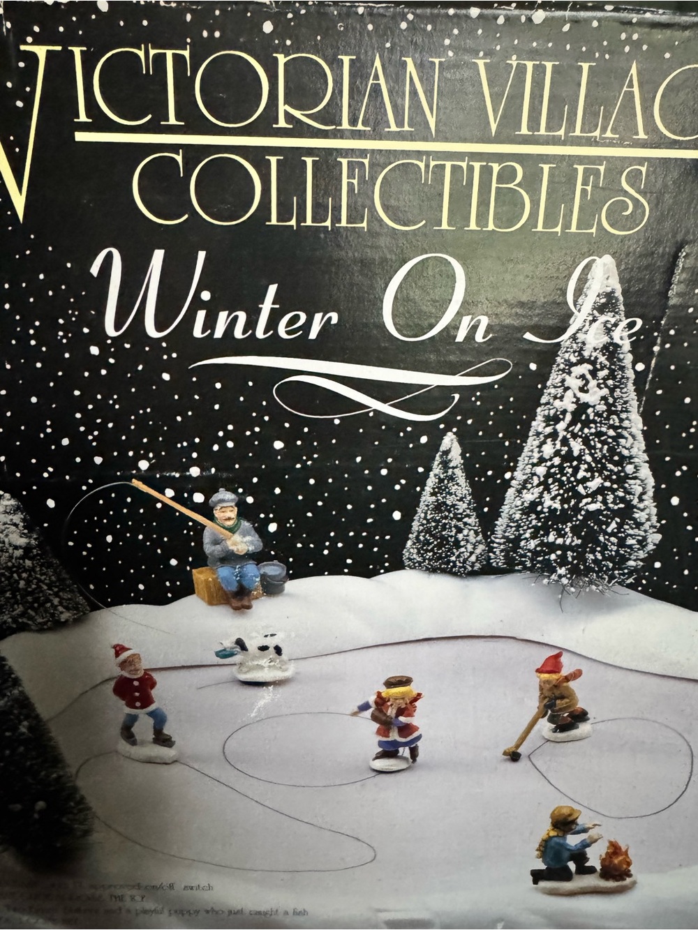 Winter On Victorian Village Collectibles Ice Lighted Pond Figures Vintage Works